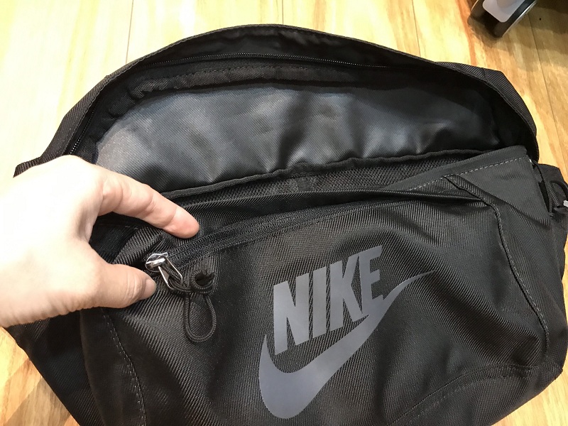Túi balo đeo chéo Nike Hip Pack