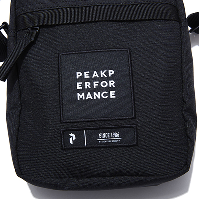 Túi đeo chéo nhỏ Peak Performance Andy Bag Mã TN929 8