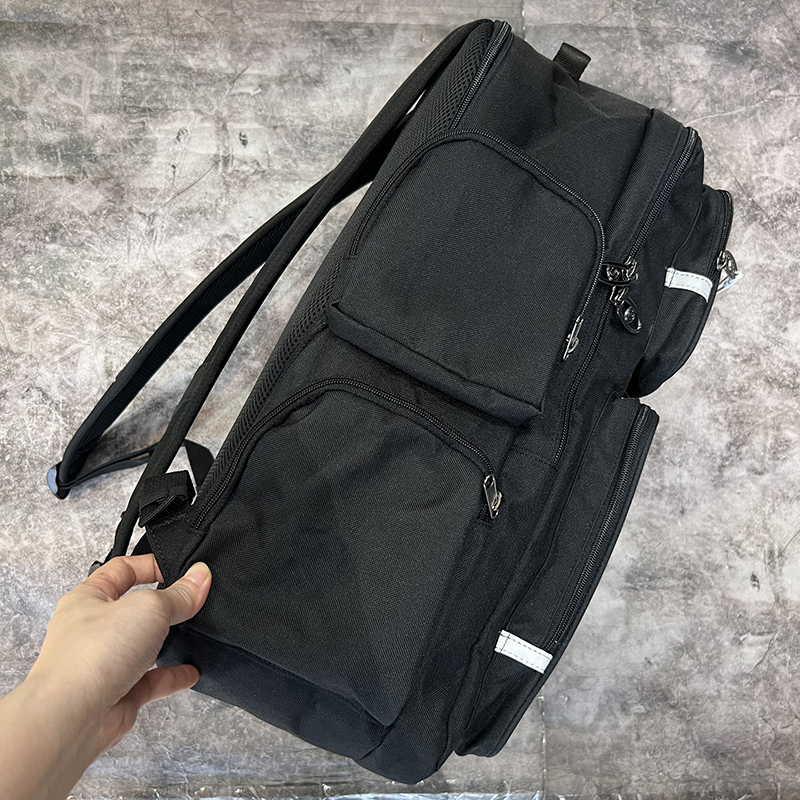 Balo cỡ lớn SimpleCarry R-CITY Nhiều Ngăn Tiện dụng 17 Balo cỡ lớn SimpleCarry R-CITY Nhiều Ngăn Tiện dụng 17