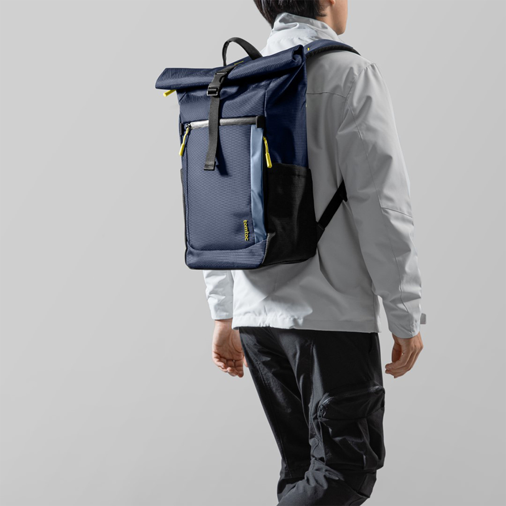 Balo laptop Tomtoc (USA) Rolltop Macbook Pro 16 – 23L – T61 18 Balo laptop Tomtoc (USA) Rolltop Macbook Pro 16 – 23L – T61 18
