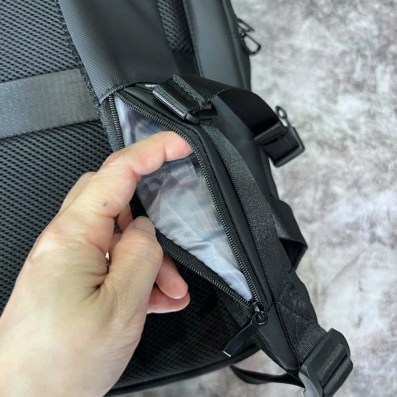 Balo laptop thế hệ mới Mark Ryden MR9031 37 Balo laptop thế hệ mới Mark Ryden MR9031 37