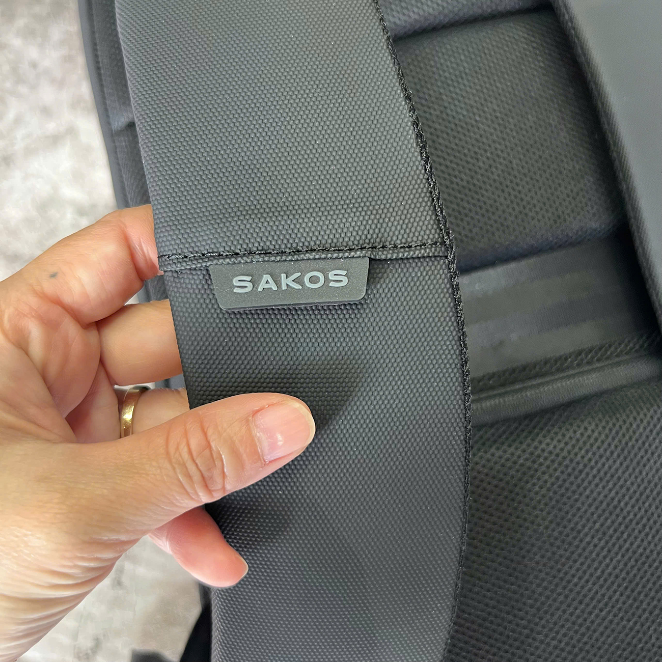 Balo laptop 15.6 inch Sakos Simplus siêu mỏng 19 Balo laptop 15.6 inch Sakos Simplus siêu mỏng 19