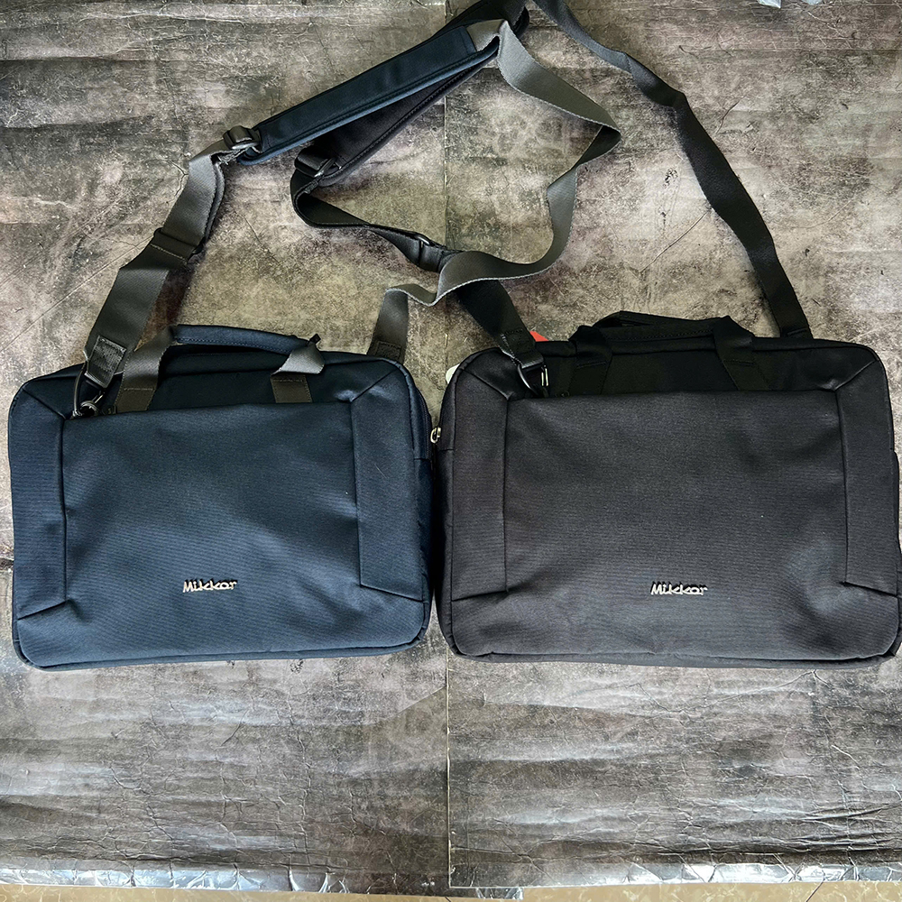Cặp xách laptop Mikkor The Levi Slim 19 Cặp xách laptop Mikkor The Levi Slim 19