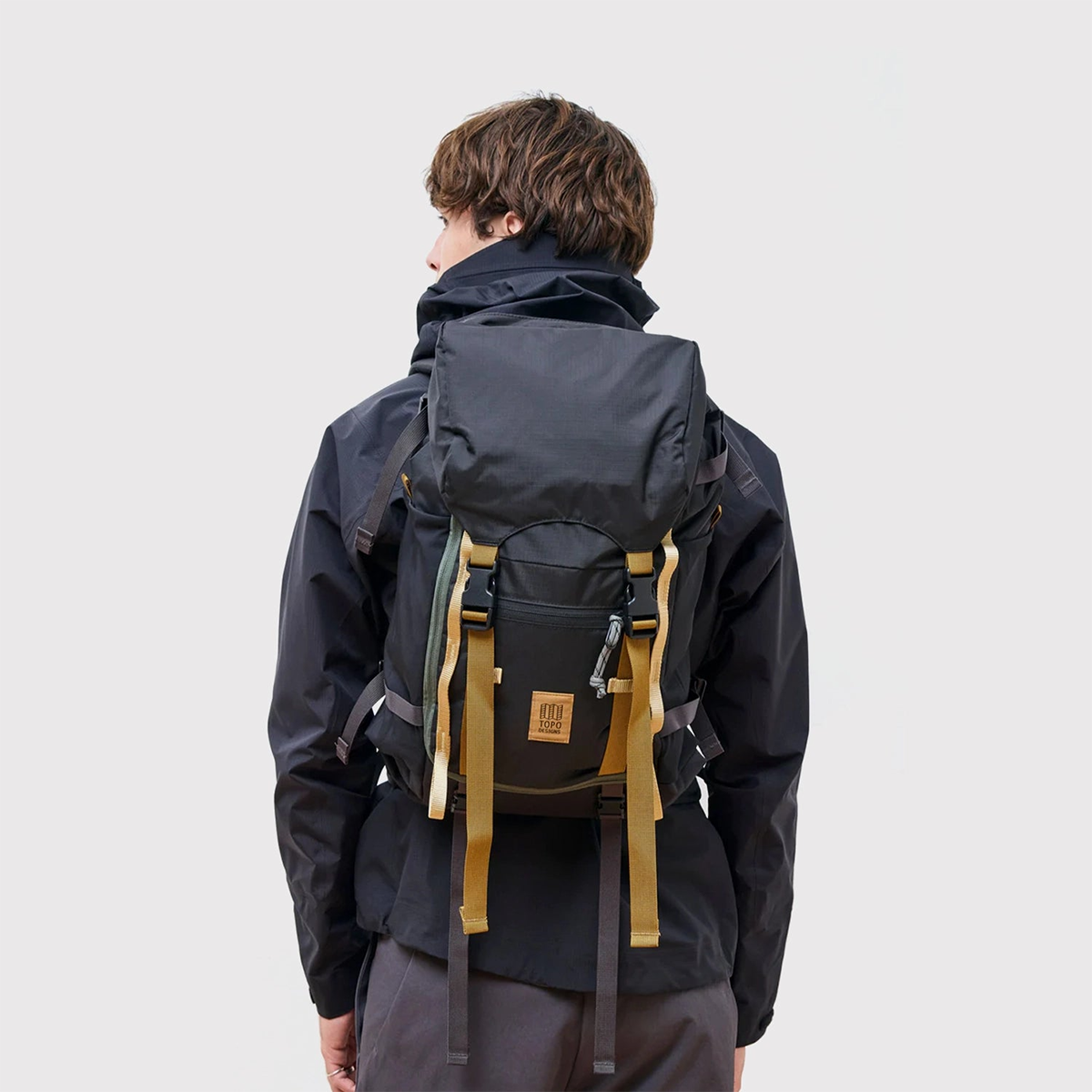 Balo Trekking Topo Designs Rover Trail Pack 22L 16 Balo Trekking Topo Designs Rover Trail Pack 22L 16