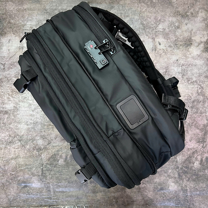 Balo du lịch cỡ lớn hút chân không tự động laptop 17.3" OE7797 19 Balo du lịch cỡ lớn hút chân không tự động laptop 17.3" OE7797 19