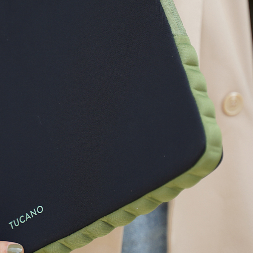 Túi chống sốc laptop Tucano Carrarmato Sleeve 19 Túi chống sốc laptop Tucano Carrarmato Sleeve 19