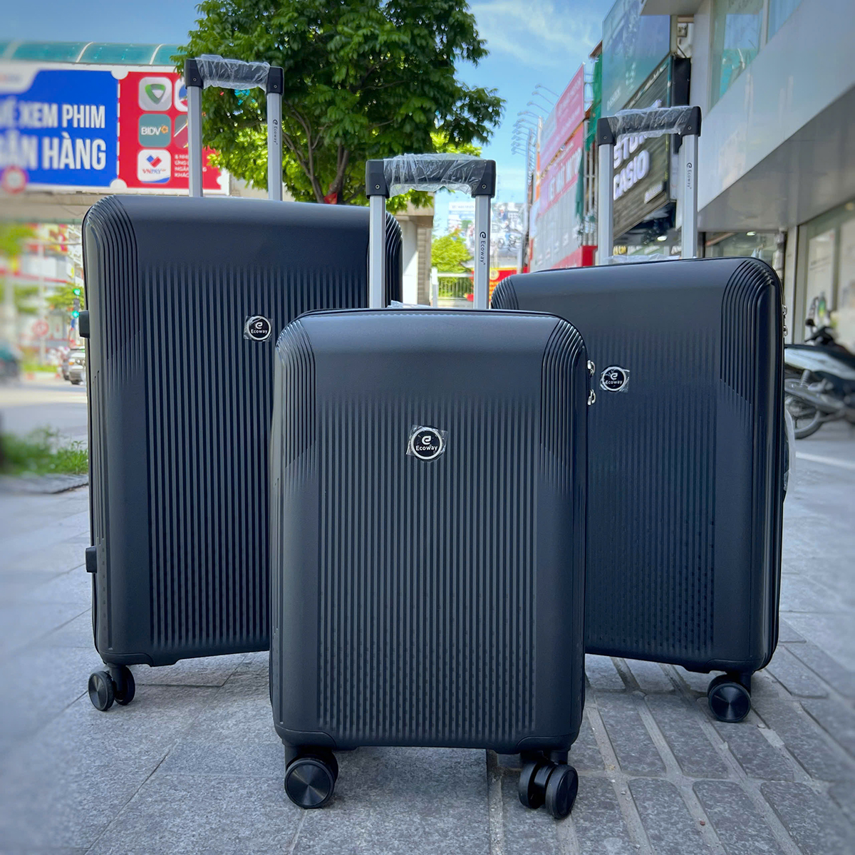 Vali du lịch cỡ trung Ecoway E811 size 24 inch 32 Vali du lịch cỡ trung Ecoway E811 size 24 inch 32